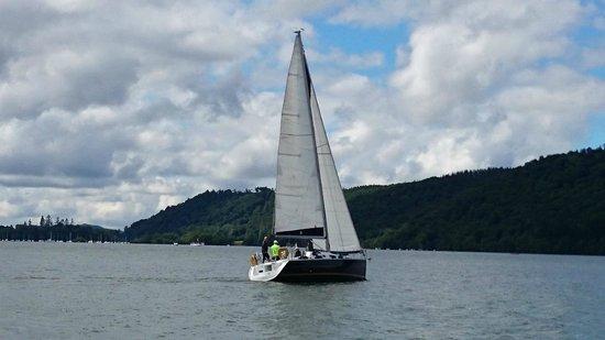 Sail 'n' Dine