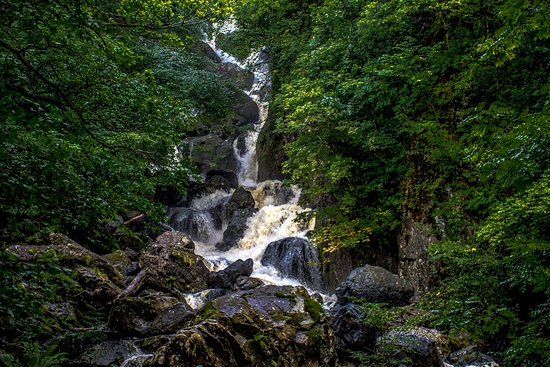 Lodore Falls